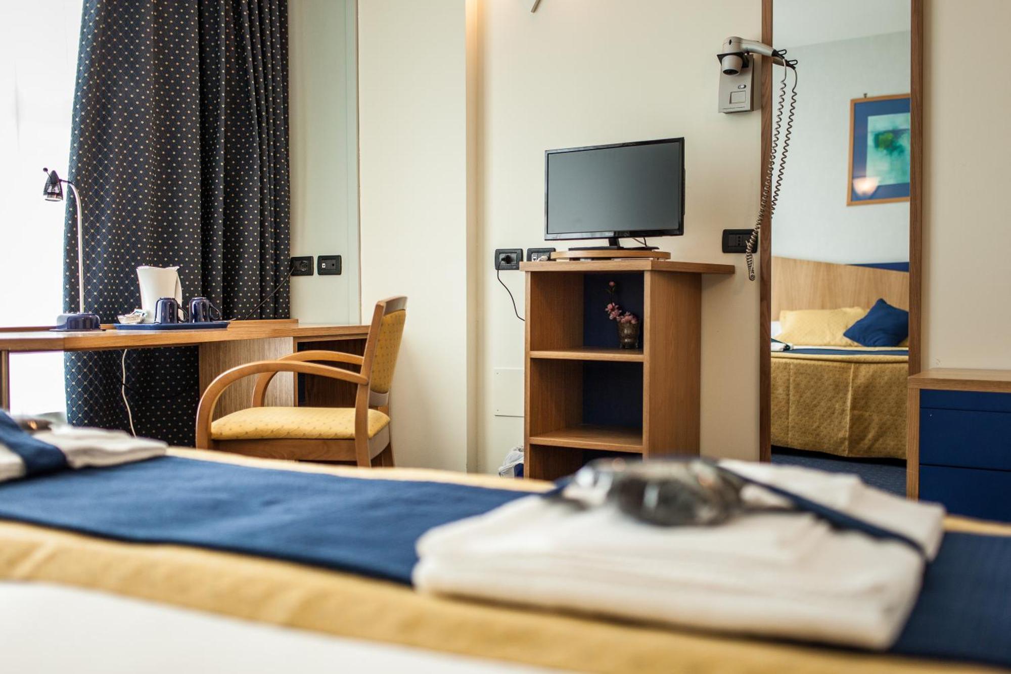 Mastai Hotel 3*
